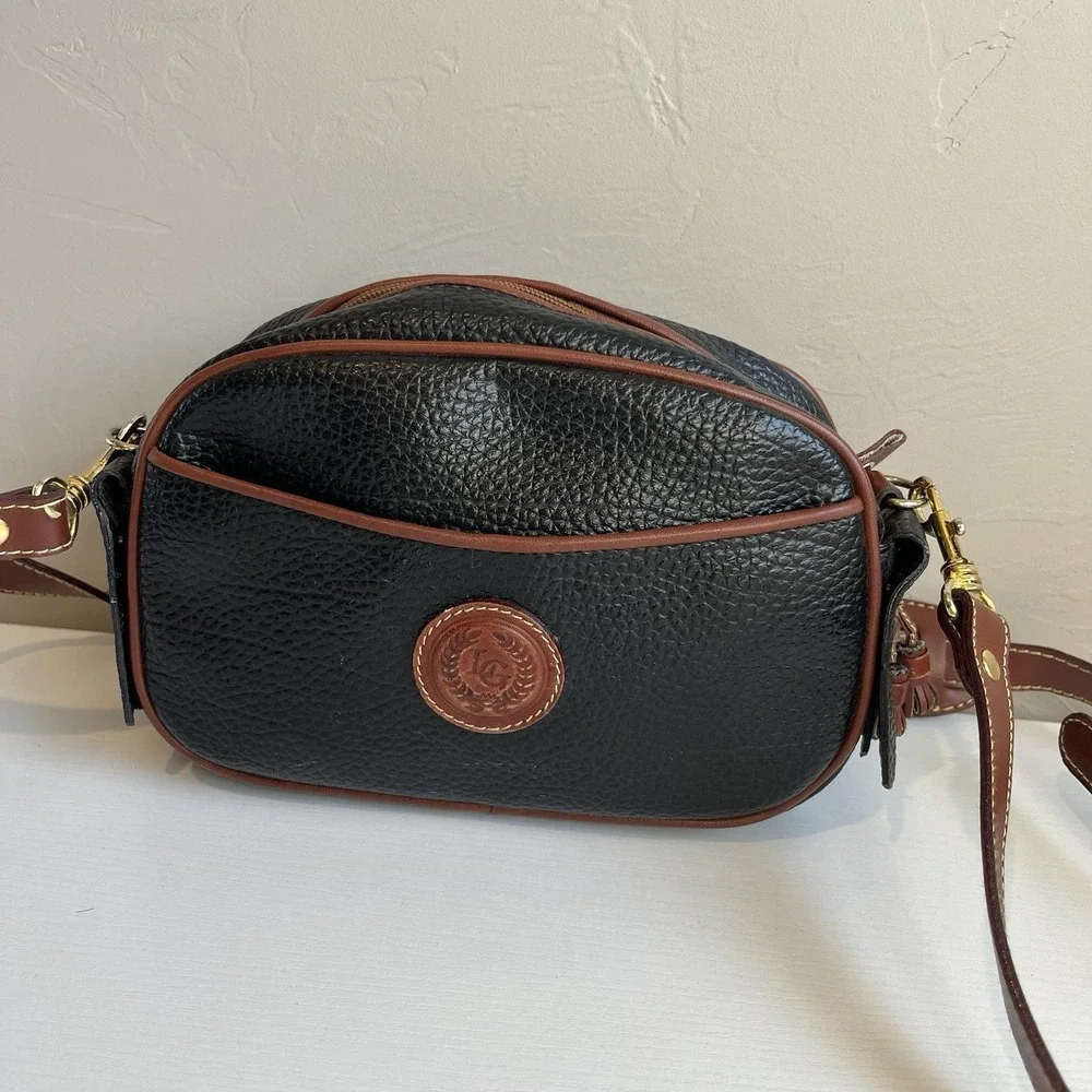 Vintage Cross Body Leather‎ Purse Black Brown Leather Tassel LG Classic Small
